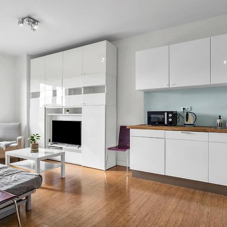 1Br New Apt 20Min Centre Parking Warszawa Eksteriør bilde