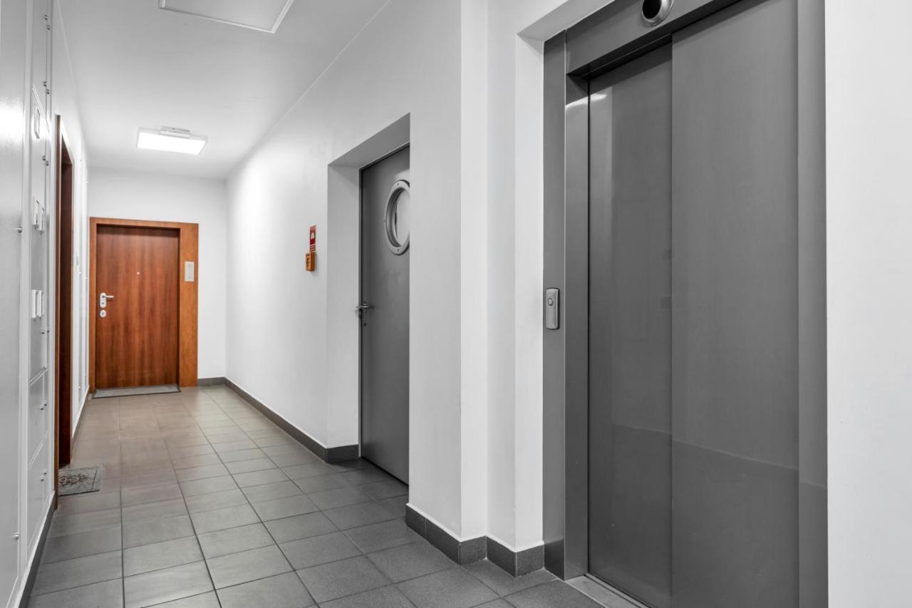 1Br New Apt 20Min Centre Parking Warszawa Eksteriør bilde